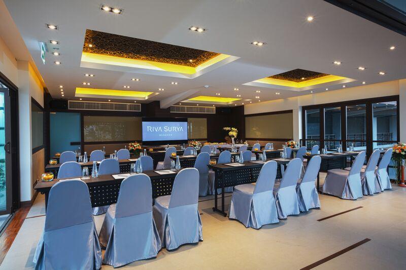 Riva Surya होटल Bangkok